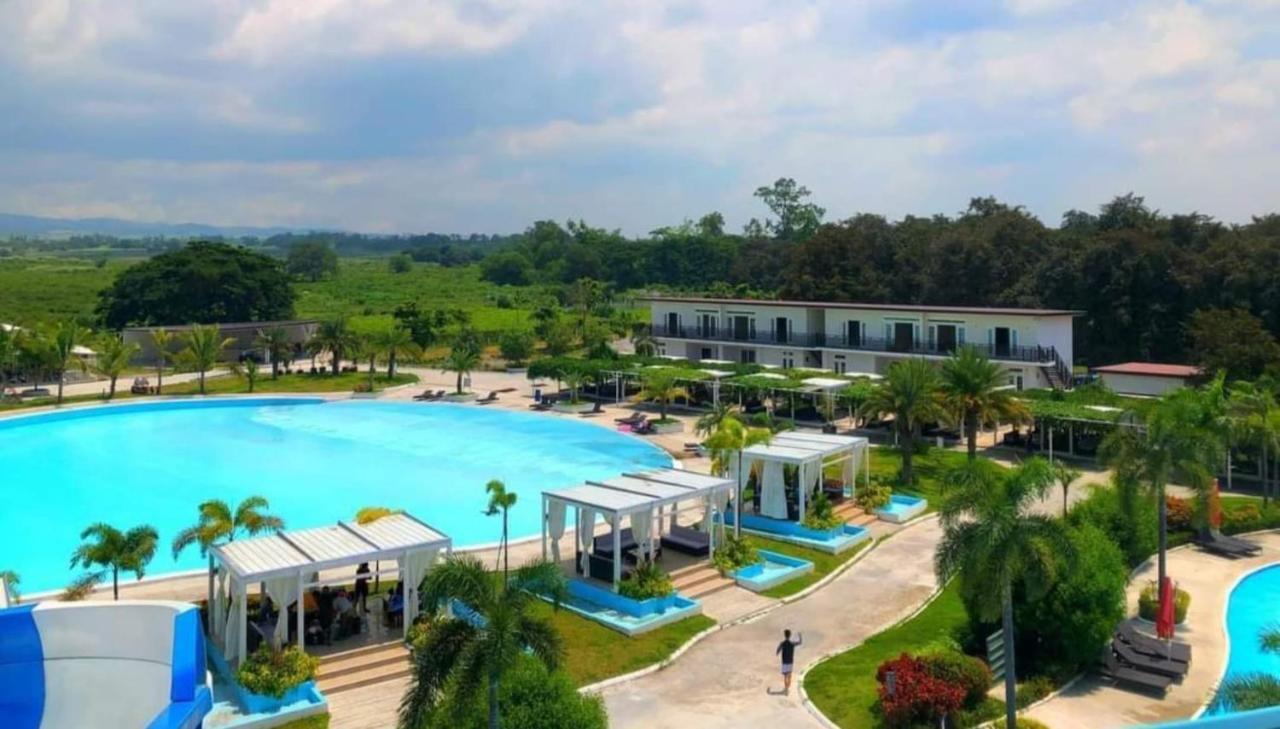 Rl Resort And Leisure Park Porac 外观 照片